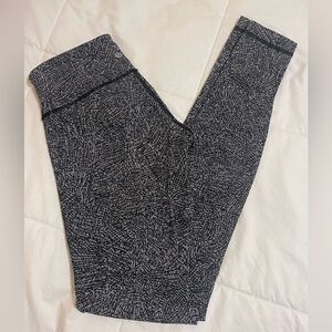 Lululemon Black & White Leggings